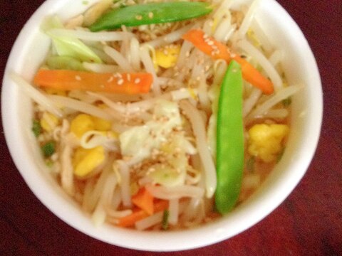 野菜たっぷり☆チキンラーメンでタンメン風！